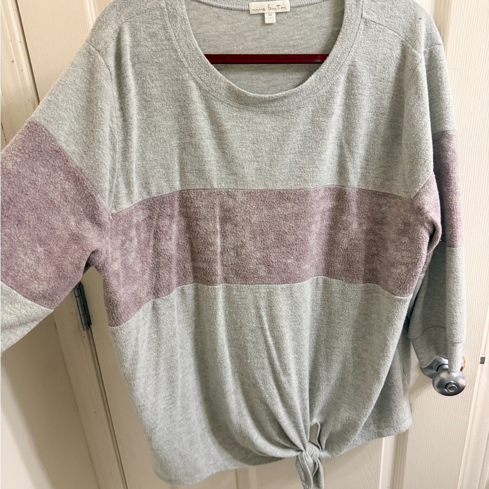Nine Britton Gray and Purple Sweatshirt